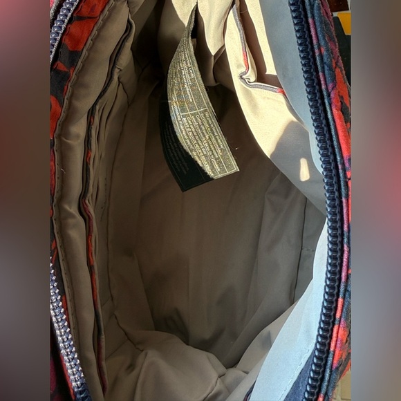 Travelon Anti Theft RFID Floral Cotton Crossbody Mini Bag W Small Flashlight - Picture 14 of 17